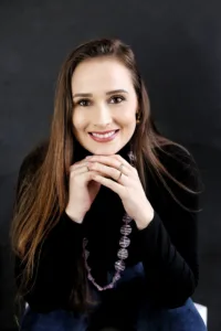 Dra Marina Endometriose